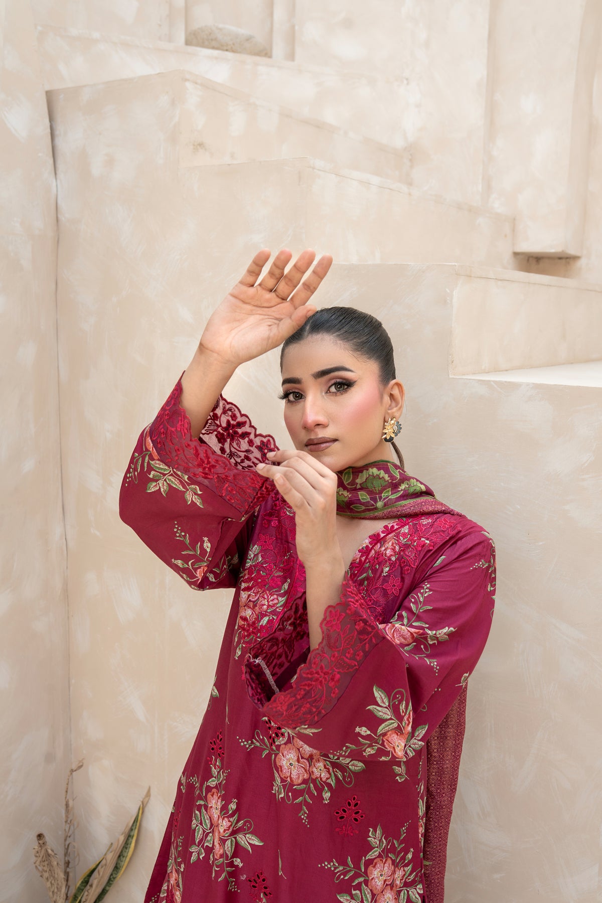 THE BURGUNDY PRINTED ARABIC SILK SET (RTW3P-C1A9)