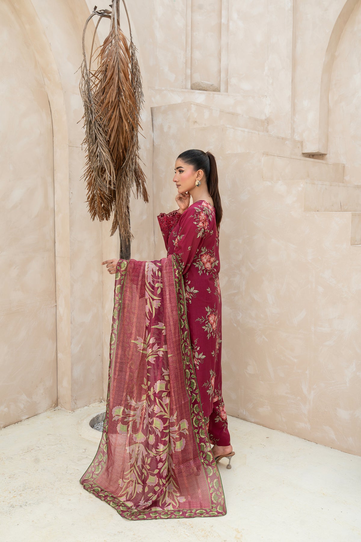 THE BURGUNDY PRINTED ARABIC SILK SET (RTW3P-C1A9)