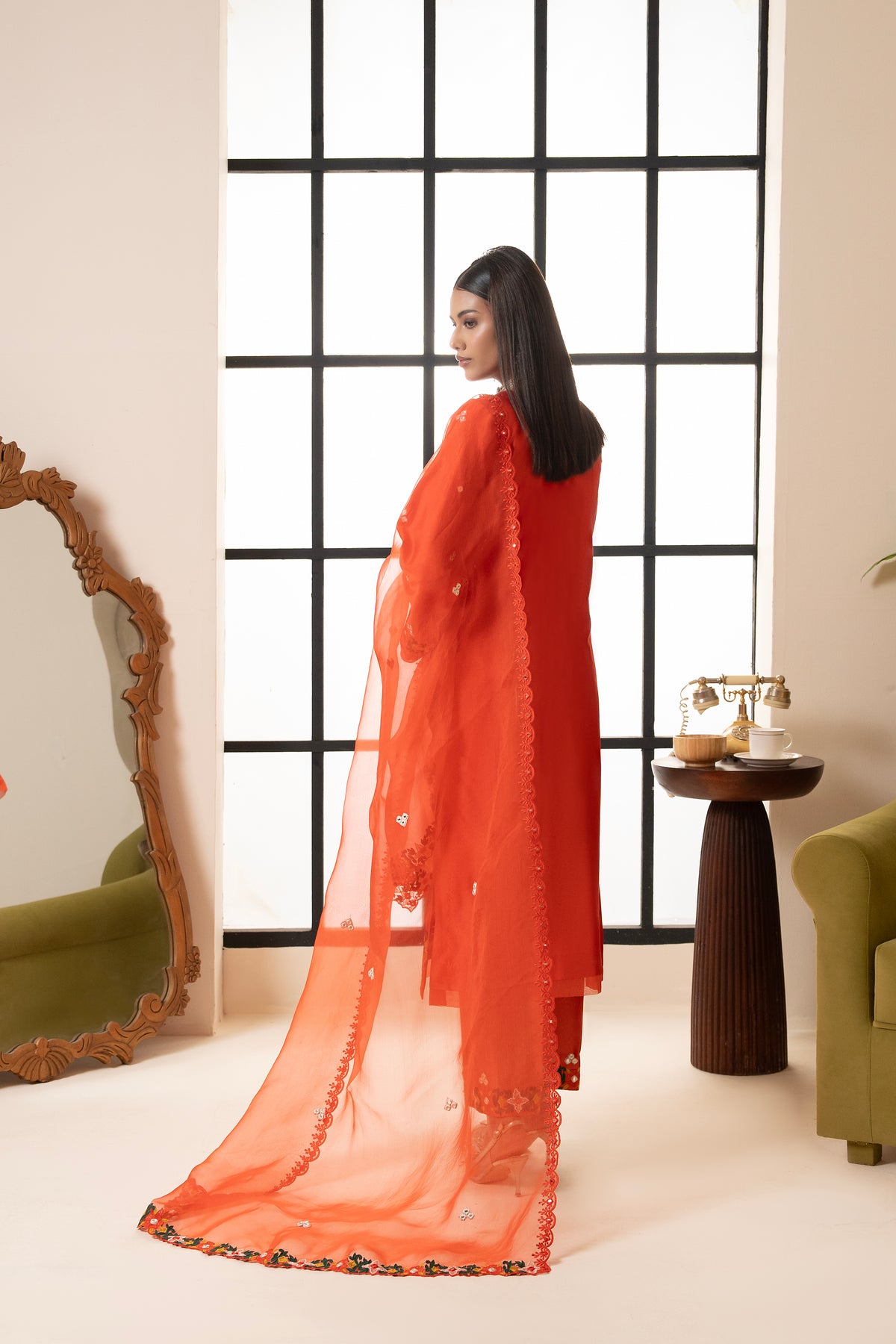 CORAL ORANGE