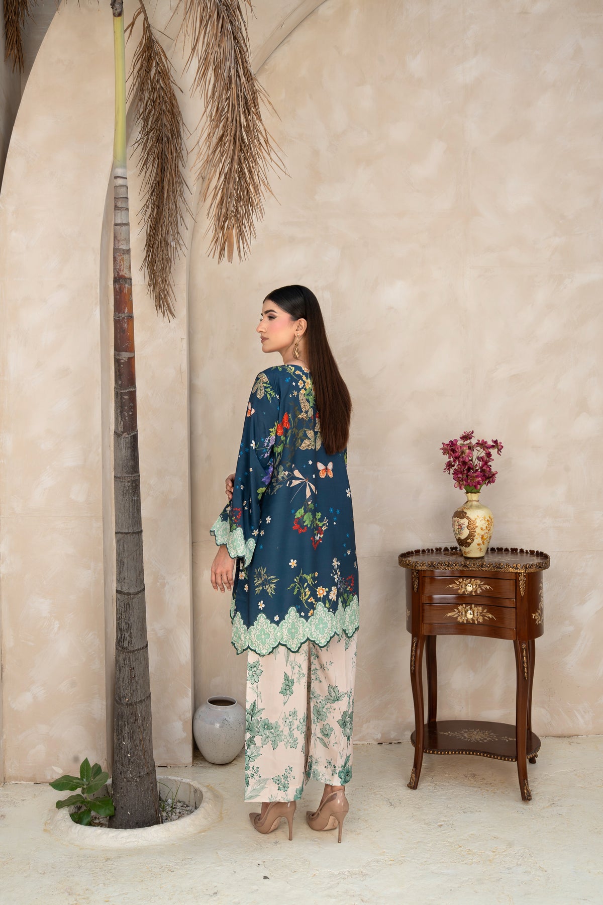THE AZURE PRINTED ARABIC SILK CO-ORD SET (RTW2P-C1A2)