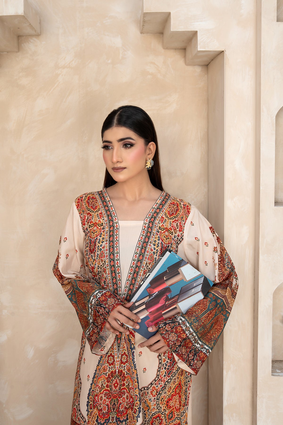 IVORY KAFTAN PRINTED ARABIC SILK (RTW1P-C1A4)